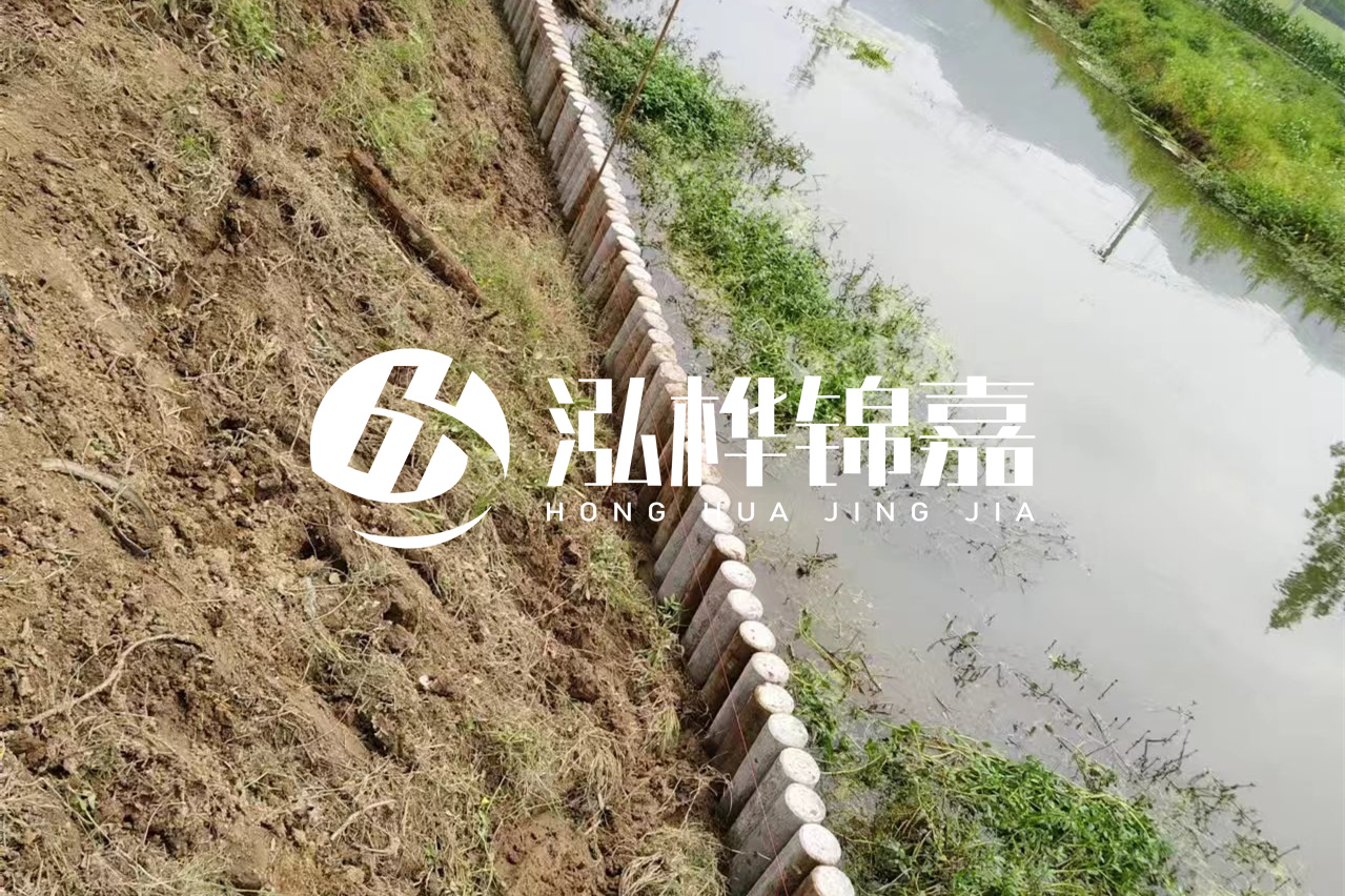 仿木樁施工前注意事項-水泥樁打樁機是怎么打樁的？