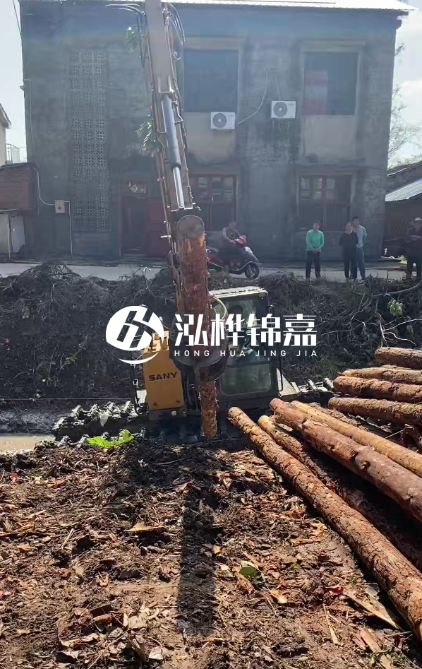 南昌河道清淤專業(yè)施工-履帶式挖機清理河道更方便嗎？